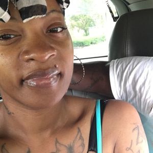 Meet your Posher, Christy